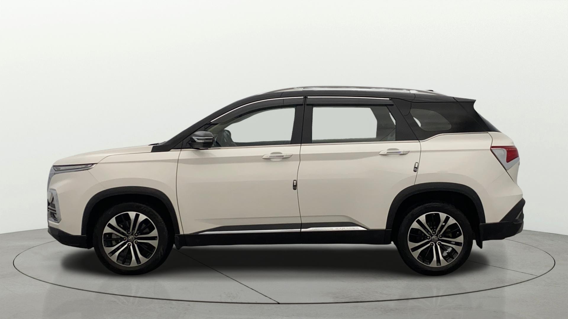View 2021 MG Hector Sharp Hybrid BS IV Image 27 Used 2021 MG Hector Sharp Hybrid BS IV Image 27