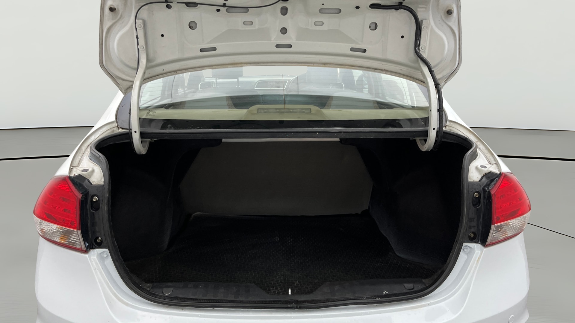 Used 2016 Maruti Suzuki 1000 Used 2016 Maruti Suzuki 1000