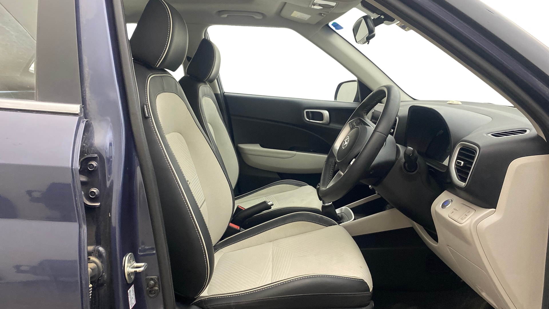 Used 2022 Hyundai Venue Used 2022 Hyundai Venue