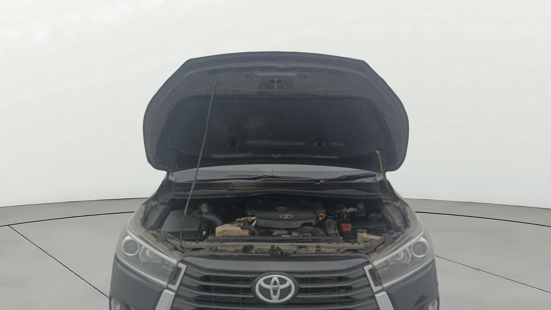 View 2021 Toyota Innova Crysta 2.4 G MT 7-Seater BS IV Image 21 Used 2021 Toyota Innova Crysta 2.4 G MT 7-Seater BS IV Image 21