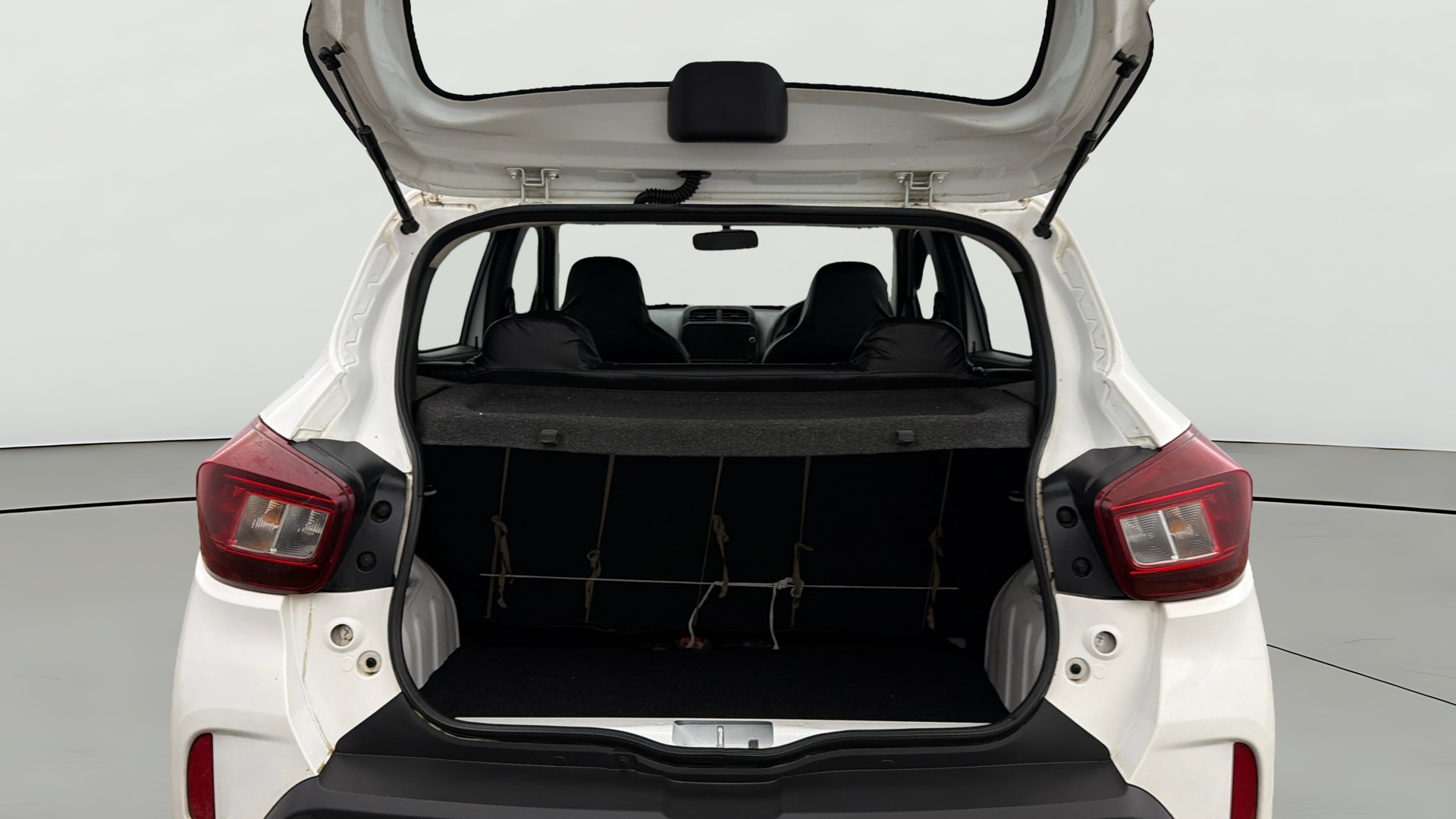 View 2025 Renault Kwid RXT 1.0 Image 38 Used 2025 Renault Kwid RXT 1.0 Image 38