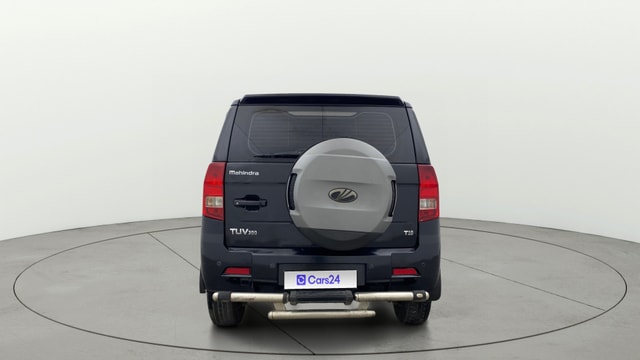View Mahindra TUV300 Image 38 Used Mahindra TUV300 Image 38