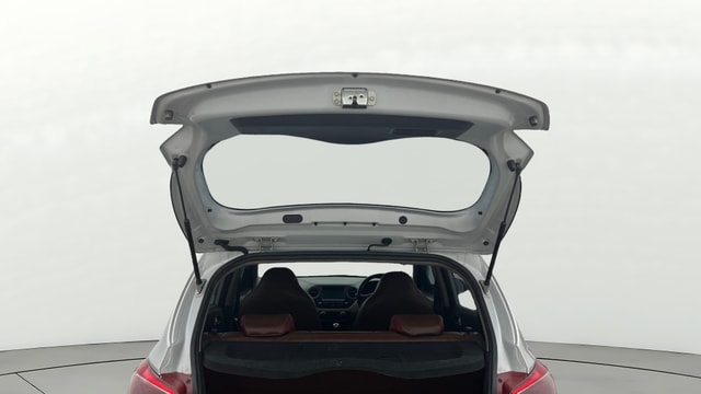 View Hyundai Grand i10 Image 16 Used Hyundai Grand i10 Image 16