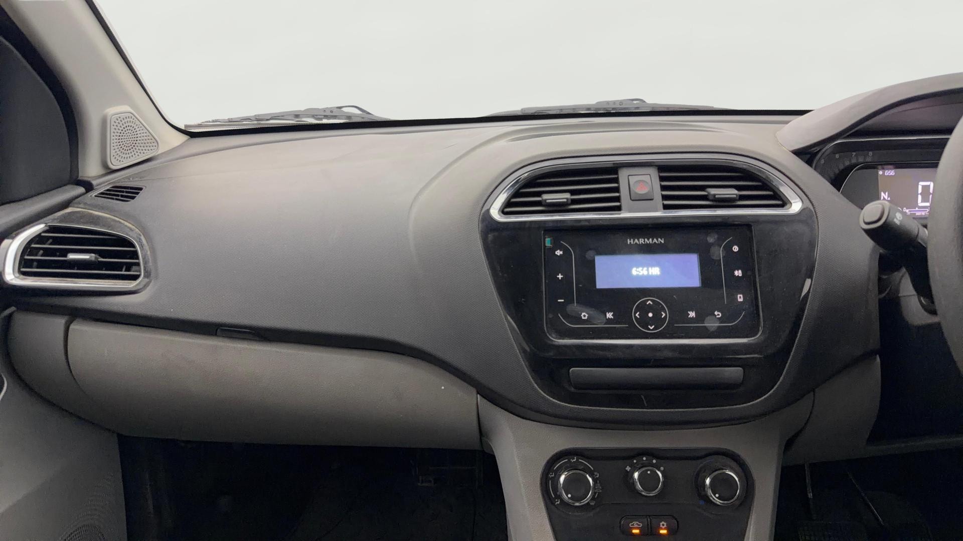 View 2023 Tata Tiago Revotorq XB Image 17 Used 2023 Tata Tiago Revotorq XB Image 17