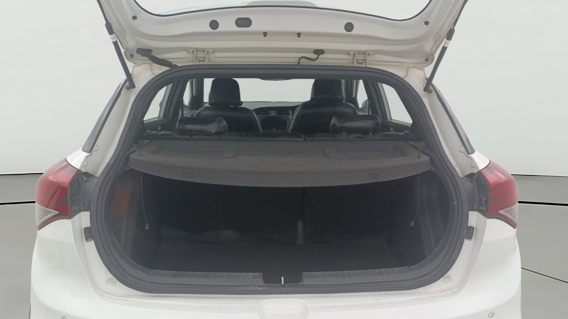 Used 2016 Hyundai i20 Active Used 2016 Hyundai i20 Active