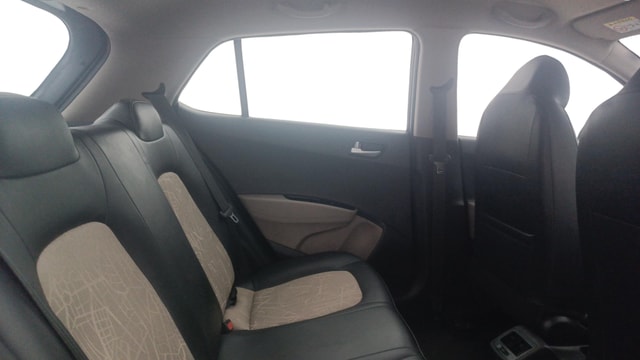 View Hyundai Grand i10 Image 35 Used Hyundai Grand i10 Image 35