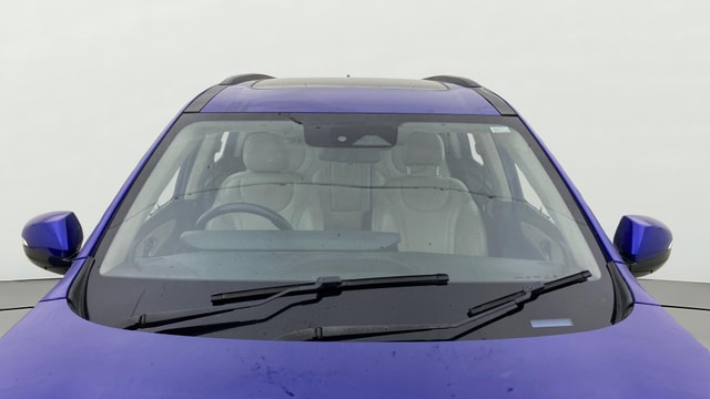 View Mahindra XUV700 Image 38 Used Mahindra XUV700 Image 38
