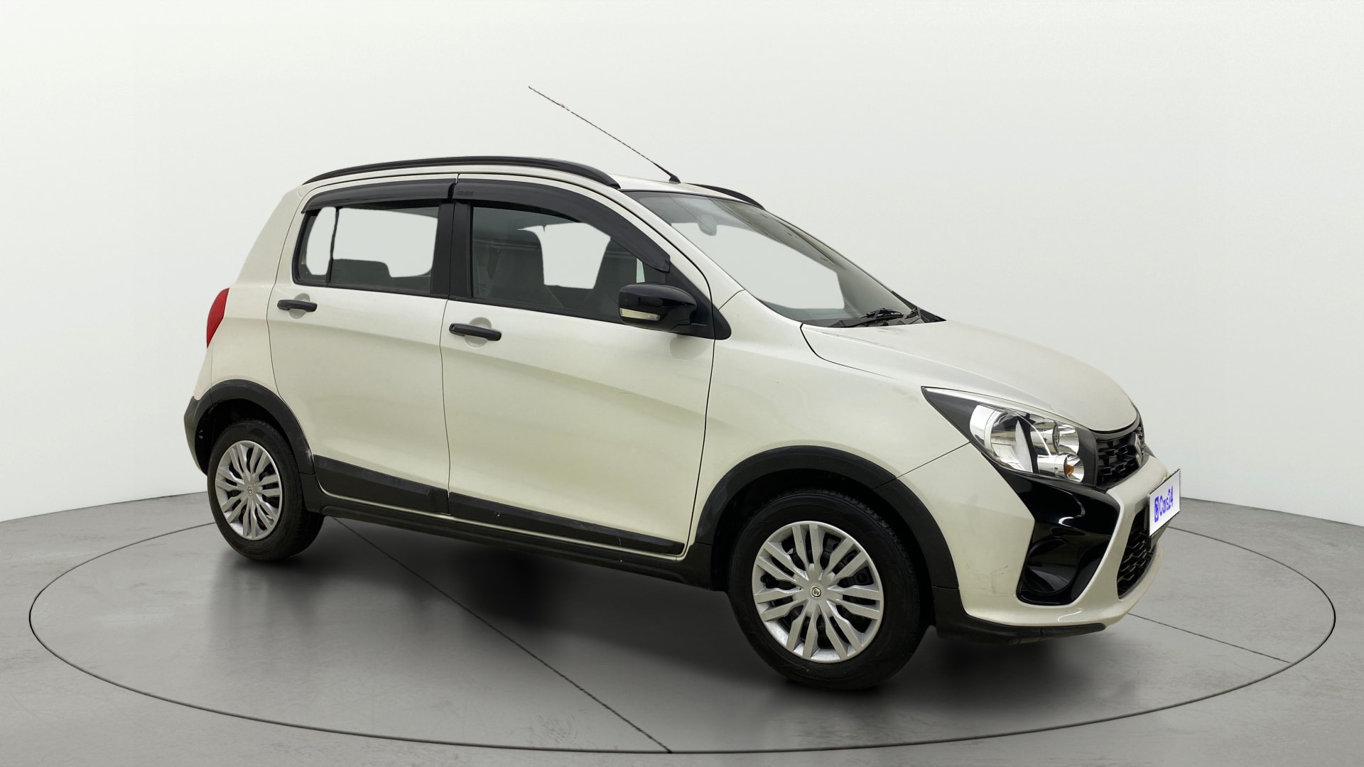 View 2018 Maruti Suzuki 1000 Base Variant Image 21 Used 2018 Maruti Suzuki 1000 Base Variant Image 21