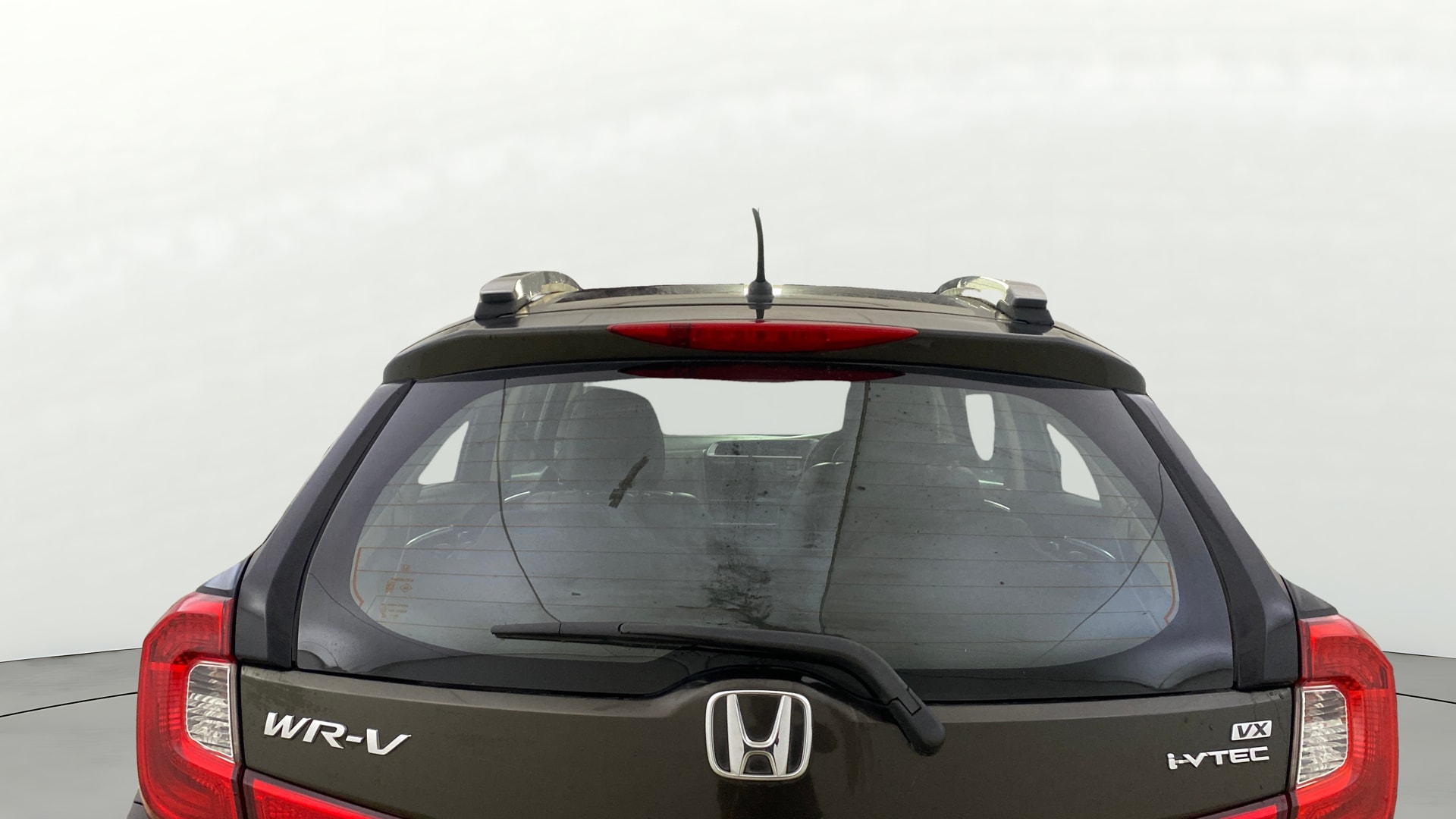 View 2017 Honda WR-V S MT Diesel Edge Edition Image 4 Used 2017 Honda WR-V S MT Diesel Edge Edition Image 4