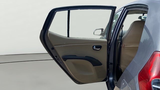 View Hyundai i10 Image 14 Used Hyundai i10 Image 14