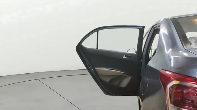 View Hyundai Xcent Image 22 Used Hyundai Xcent Image 22
