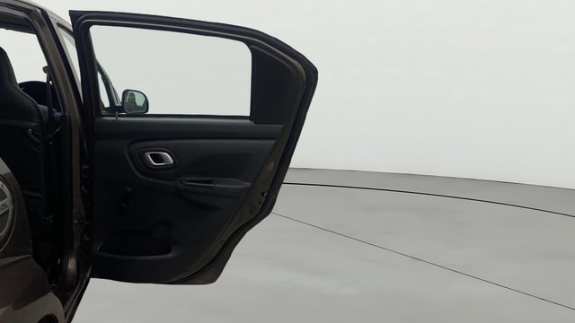 View Datsun Redi GO Image 7 Used Datsun Redi GO Image 7