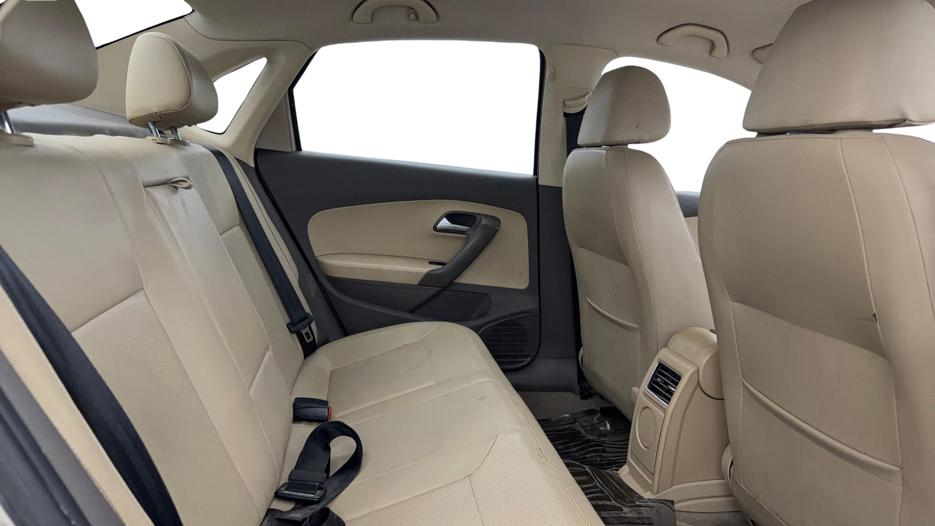 View 2015 Volkswagen Vento DSG Image 30 Used 2015 Volkswagen Vento DSG Image 30
