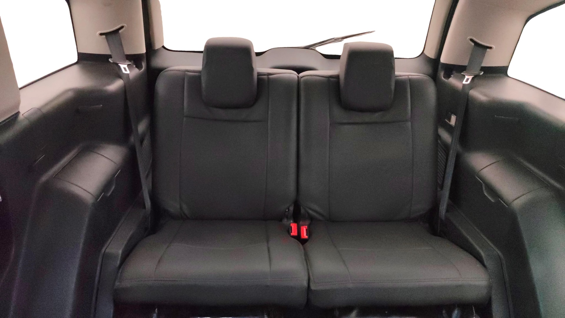 View 2017 Tata Hexa XM 4X2 Image 13 Used 2017 Tata Hexa XM 4X2 Image 13