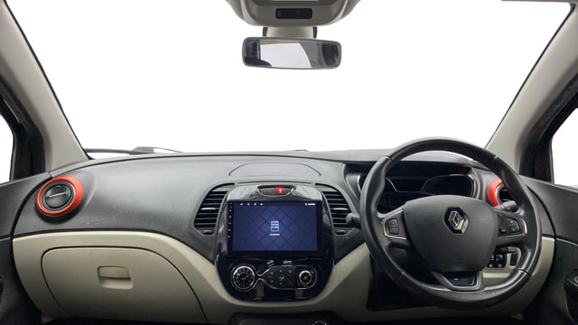 View Renault Captur Image 30 Used Renault Captur Image 30