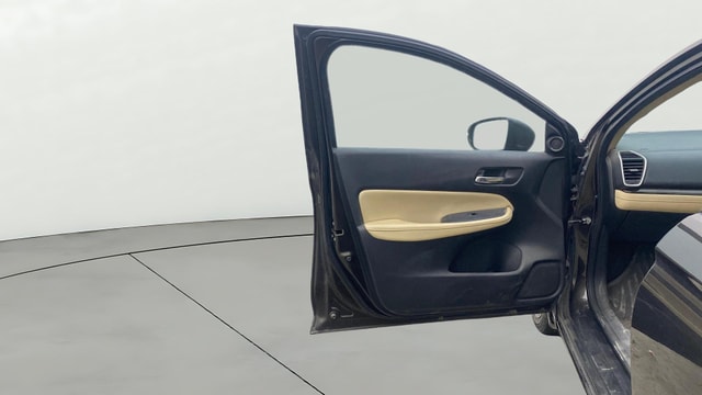 View Honda City ZX Image 33 Used Honda City ZX Image 33