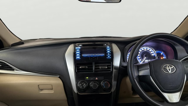 View Toyota Yaris Image 17 Used Toyota Yaris Image 17