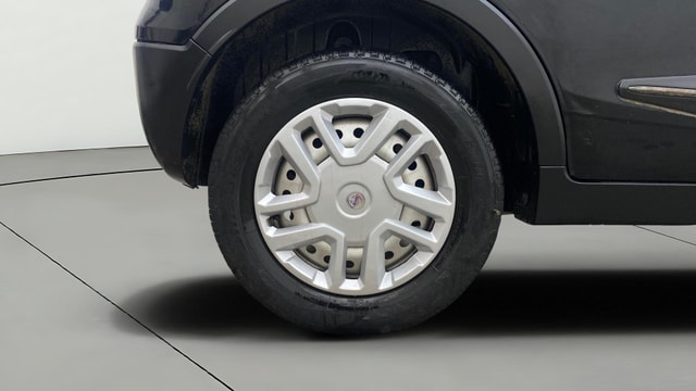 View Mahindra XUV300 Image 24 Used Mahindra XUV300 Image 24
