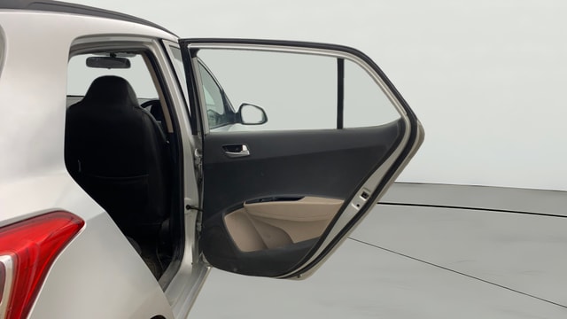 View Hyundai Grand i10 Image 7 Used Hyundai Grand i10 Image 7