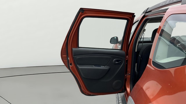 View Renault Duster Image 22 Used Renault Duster Image 22