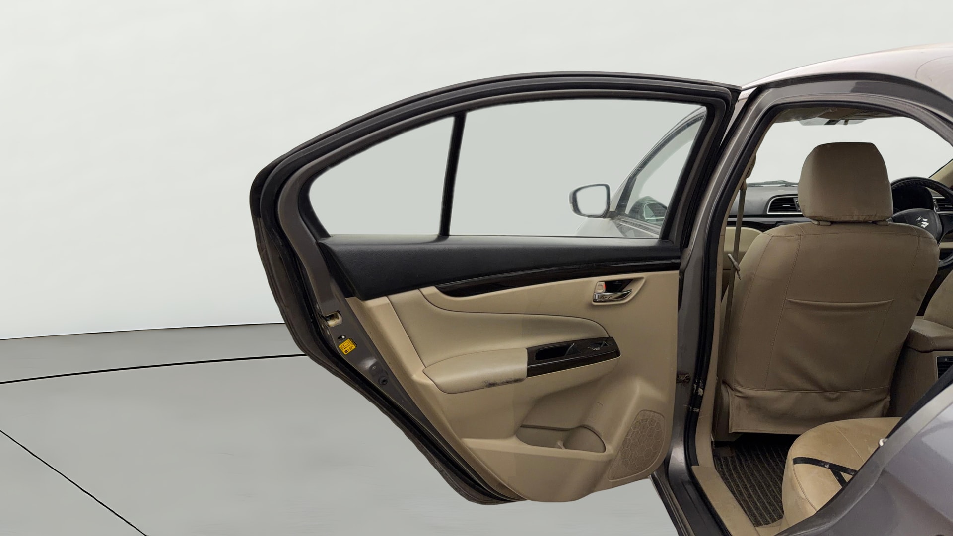 View 2018 Maruti Suzuki 1000 Base Variant Image 22 Used 2018 Maruti Suzuki 1000 Base Variant Image 22