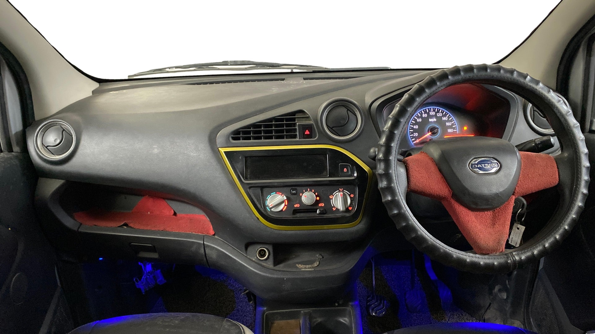 View 2019 Datsun Redi GO T(O) 1.0L- Limited Edition Image 15 Used 2019 Datsun Redi GO T(O) 1.0L- Limited Edition Image 15