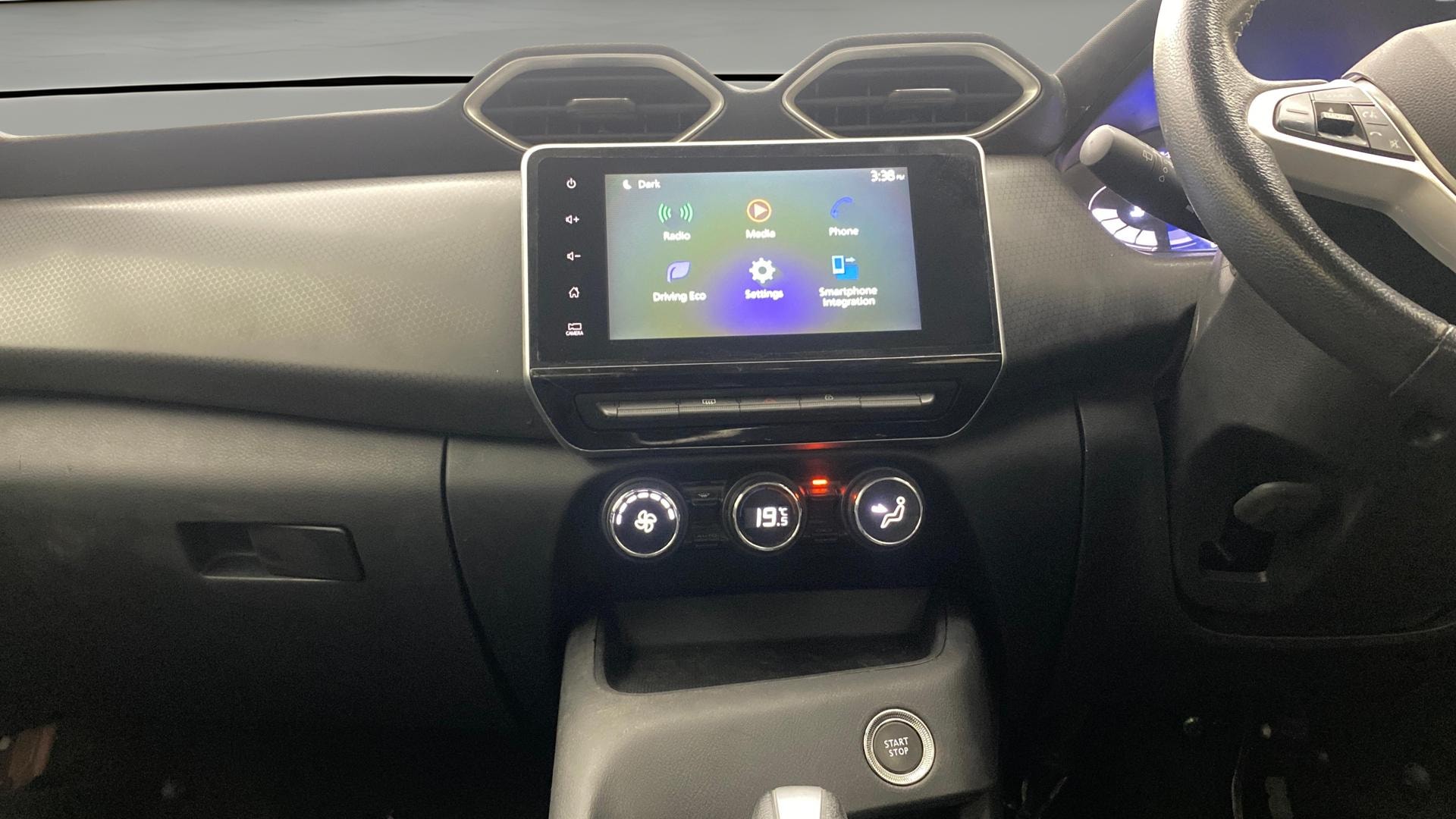 Used 2021 Nissan Magnite Used 2021 Nissan Magnite