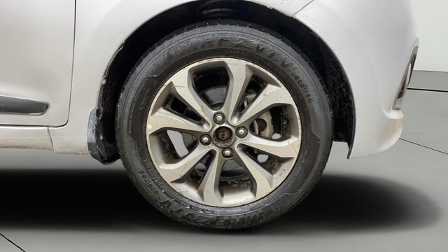 View Hyundai Xcent Image 41 Used Hyundai Xcent Image 41