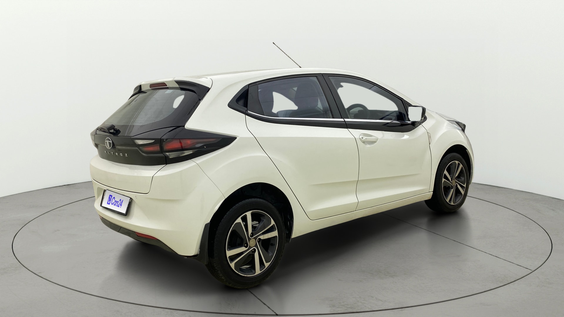 View 2022 Tata Altroz XZ Petrol Image 46 Used 2022 Tata Altroz XZ Petrol Image 46