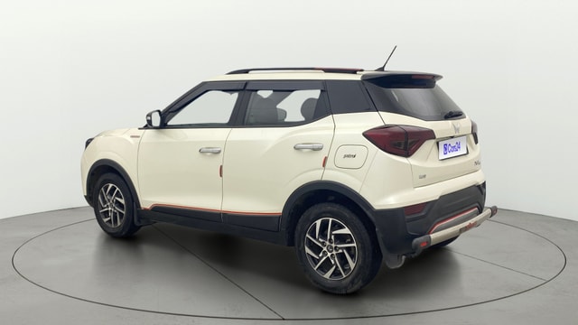 View Mahindra XUV300 Image 2 Used Mahindra XUV300 Image 2