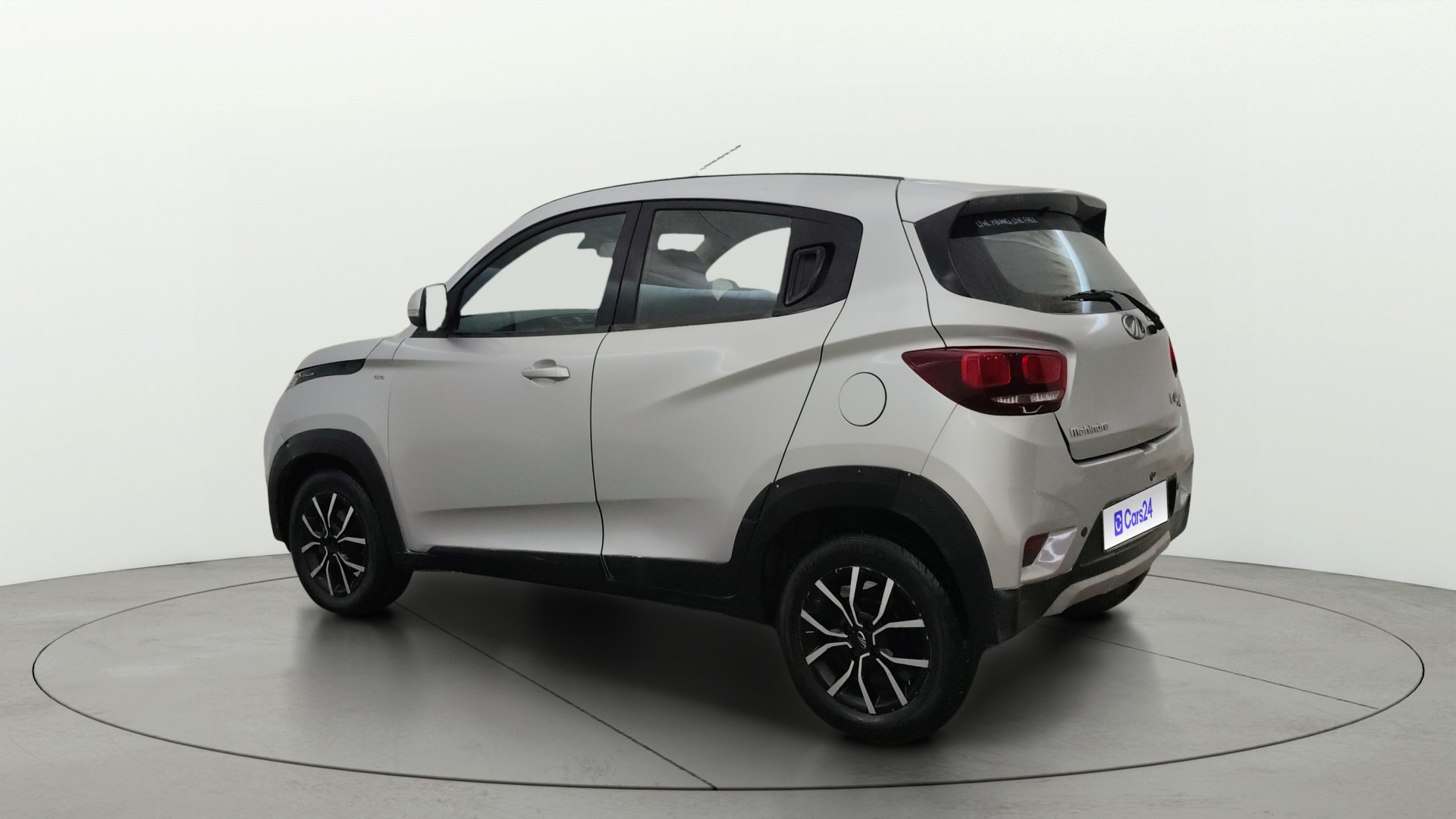 Used 2017 Mahindra KUV100 Used 2017 Mahindra KUV100