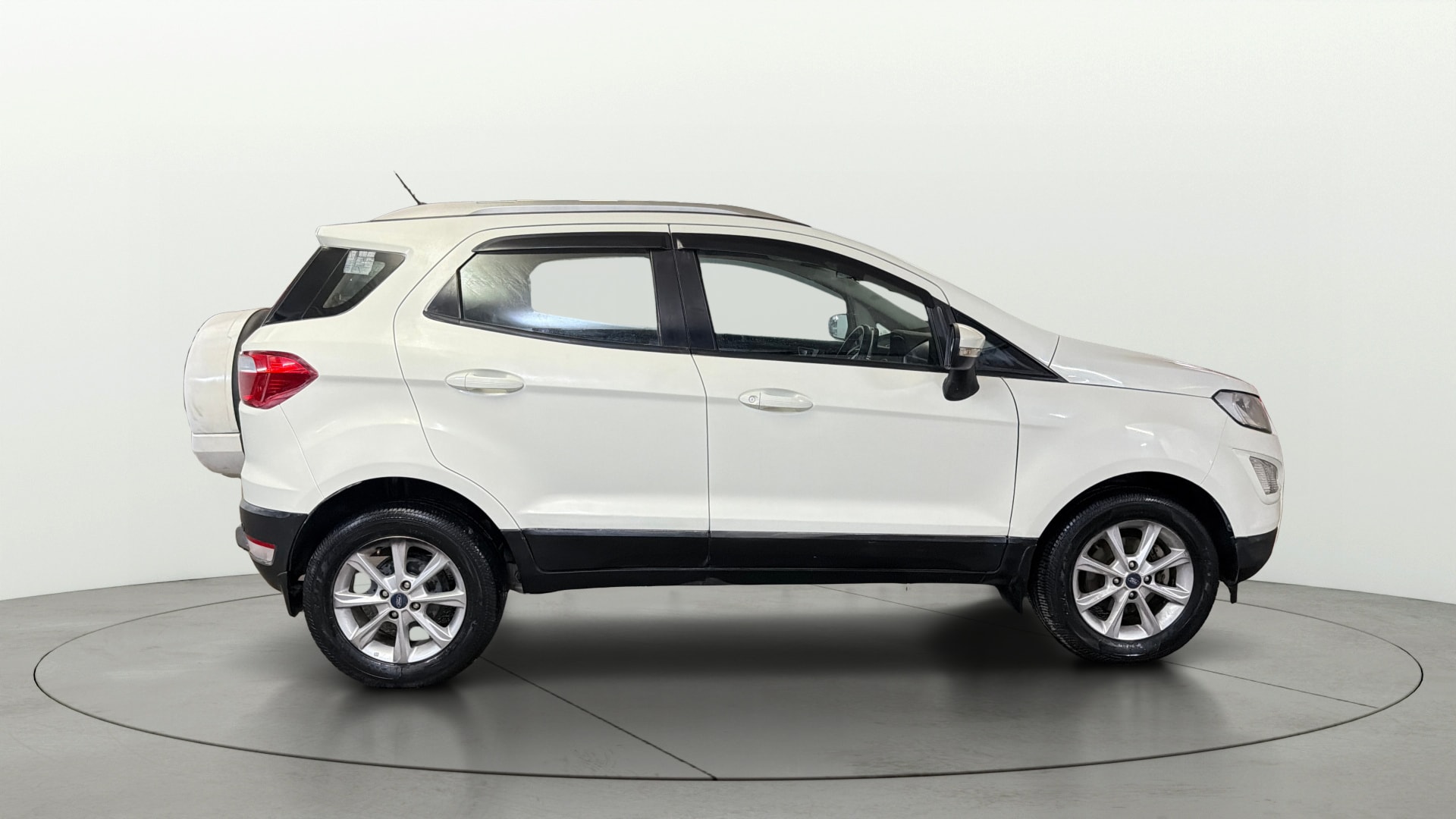 View 2019 Ford EcoSport 1.5 TDCi Diesel Ambiente BS IV Image 8 Used 2019 Ford EcoSport 1.5 TDCi Diesel Ambiente BS IV Image 8