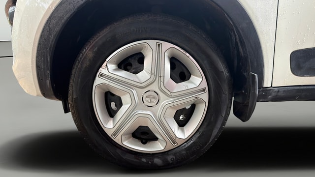 View Tata Nexon Image 27 Used Tata Nexon Image 27
