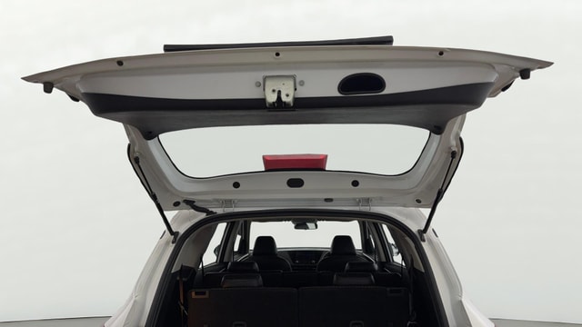View Kia Carens Image 31 Used Kia Carens Image 31