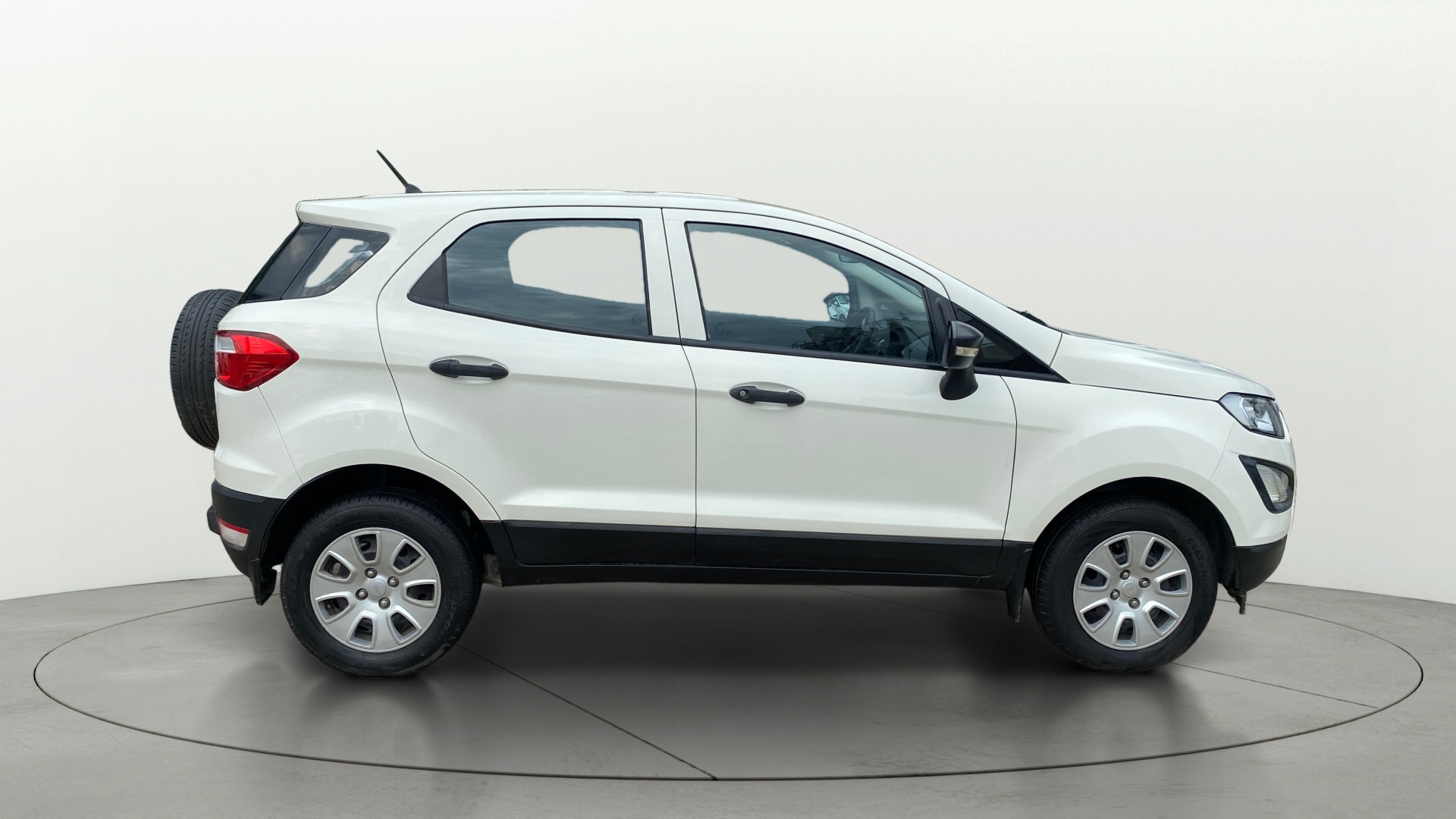 View 2019 Ford EcoSport 1.5 TDCi Diesel Ambiente BS IV Image 29 Used 2019 Ford EcoSport 1.5 TDCi Diesel Ambiente BS IV Image 29