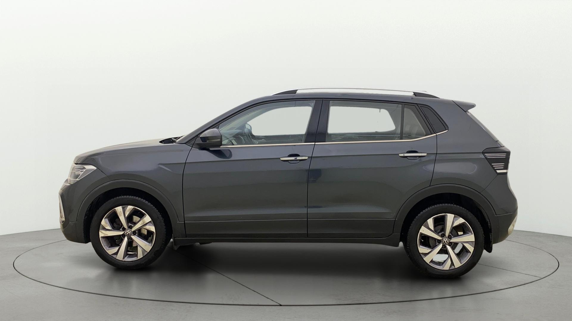 View 2022 Volkswagen Taigun 1.0 TSI Topline AT Image 27 Used 2022 Volkswagen Taigun 1.0 TSI Topline AT Image 27