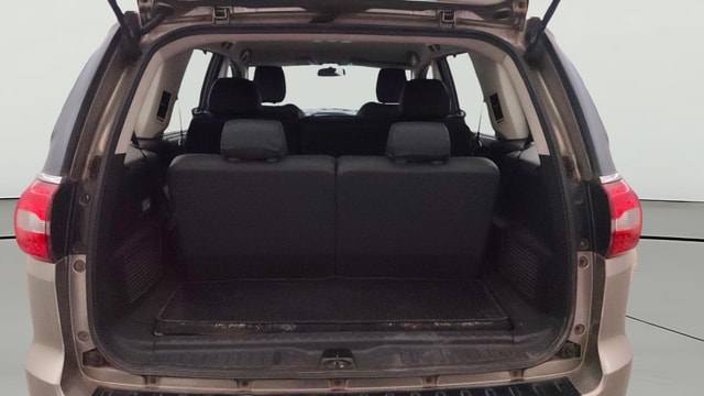 View Tata Hexa Image 37 Used Tata Hexa Image 37