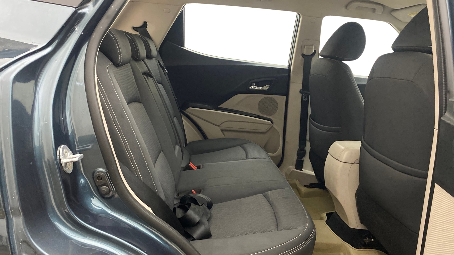 Used 2019 Mahindra XUV300 Used 2019 Mahindra XUV300