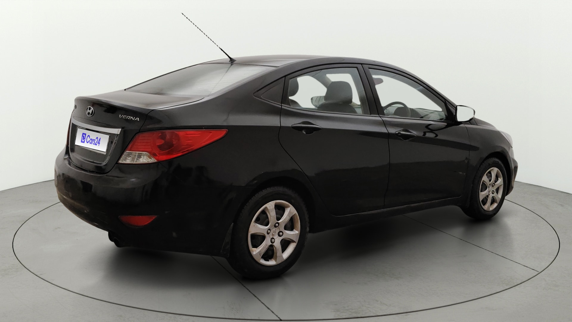 Used 2013 Hyundai Fluidic Verna Used 2013 Hyundai Fluidic Verna