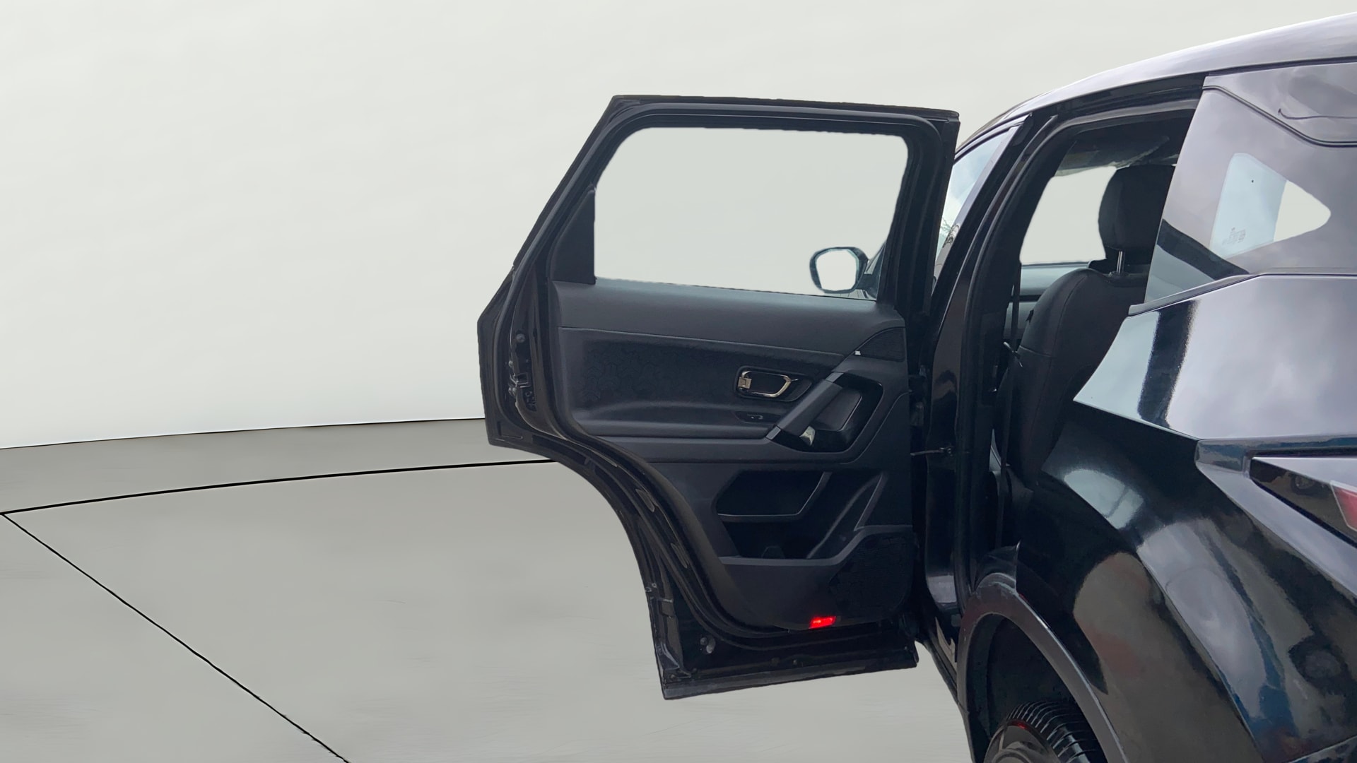 View 2022 Tata Harrier XE Image 23 Used 2022 Tata Harrier XE Image 23