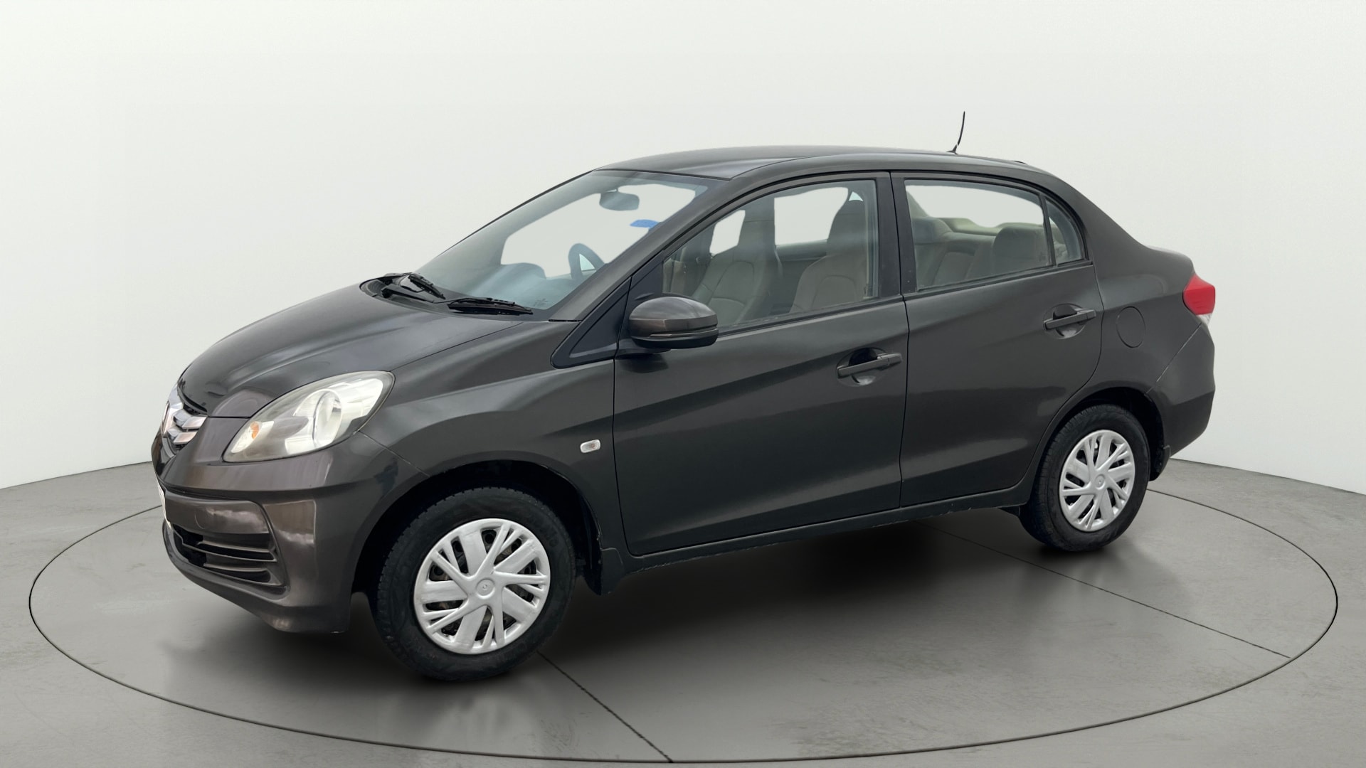 View 2015 Honda Amaze E MT Petrol BS IV Image 34 Used 2015 Honda Amaze E MT Petrol BS IV Image 34