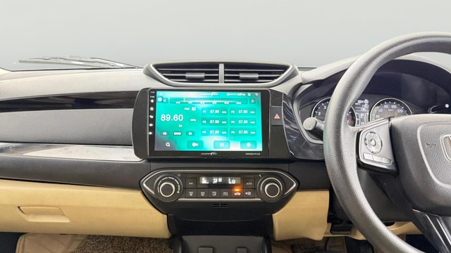 View Honda Amaze Image 17 Used Honda Amaze Image 17