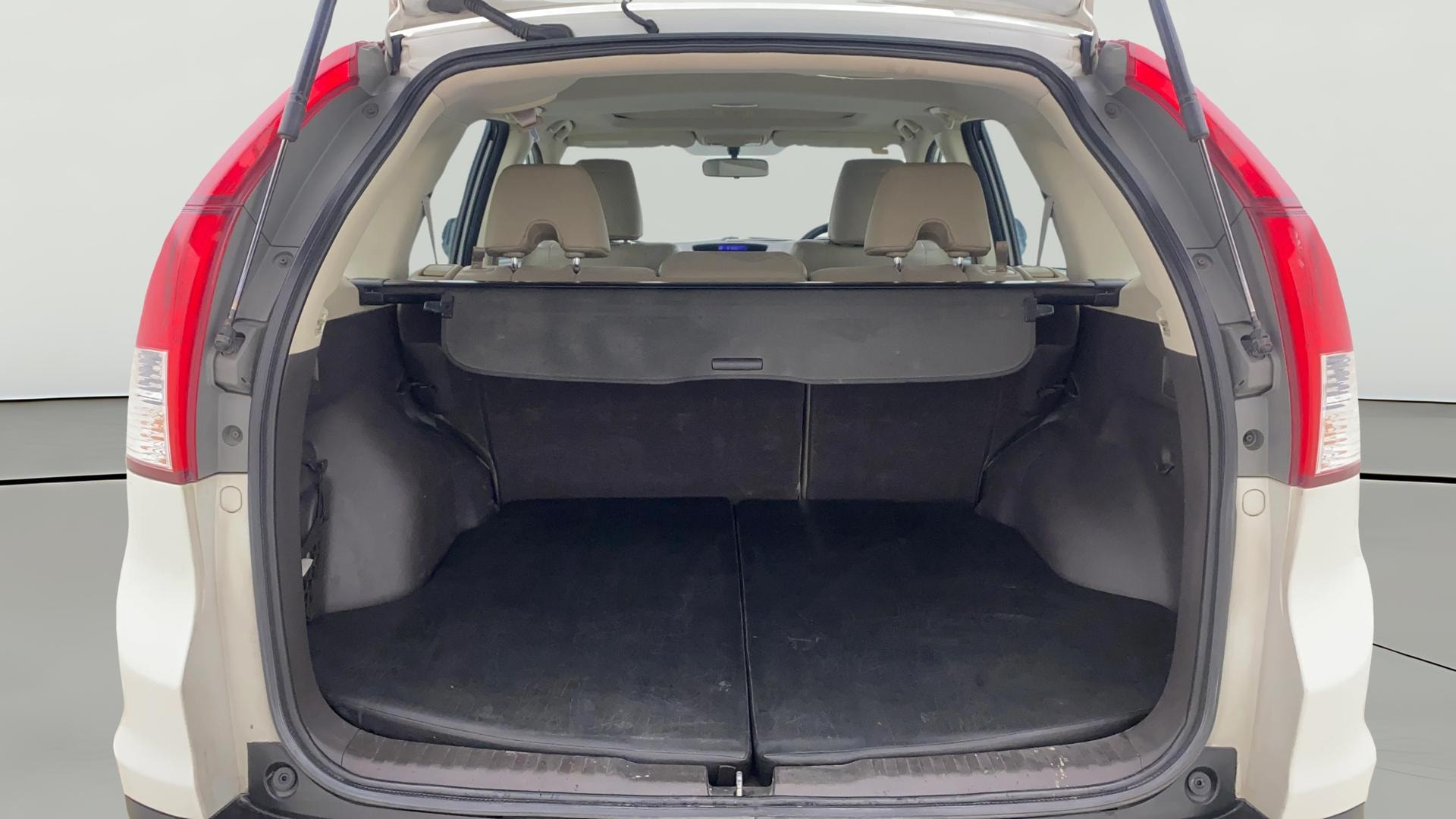View 2015 Honda CR-V 2.0L AT Petrol Image 41 Used 2015 Honda CR-V 2.0L AT Petrol Image 41