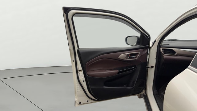 View Toyota Urban Cruiser Taisor Image 31 Used Toyota Urban Cruiser Taisor Image 31