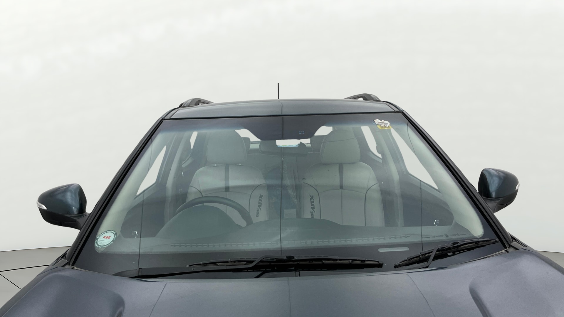 Used 2021 Mahindra XUV300 Used 2021 Mahindra XUV300