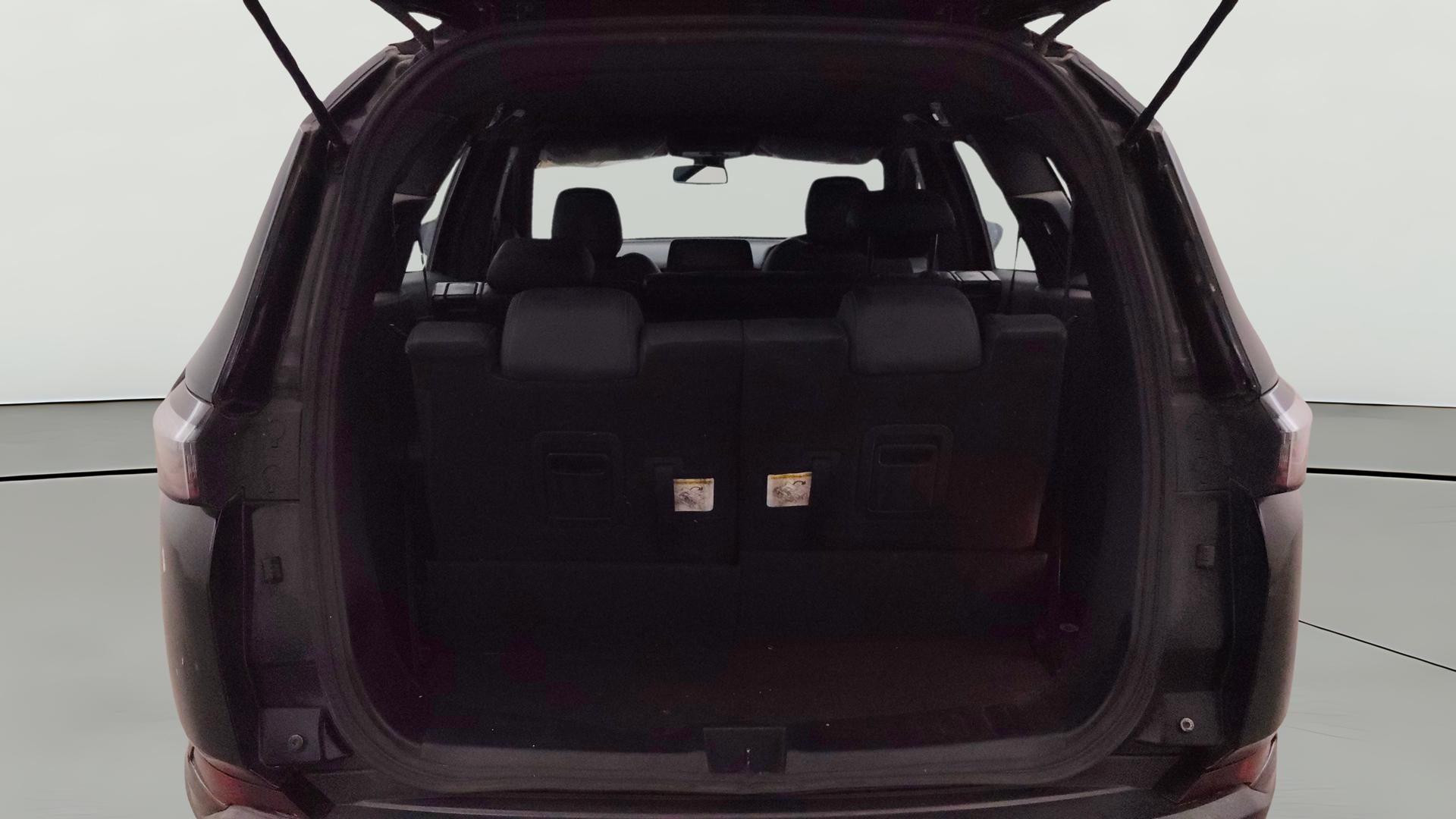 View 2022 Tata Safari XZA Plus Image 43 Used 2022 Tata Safari XZA Plus Image 43