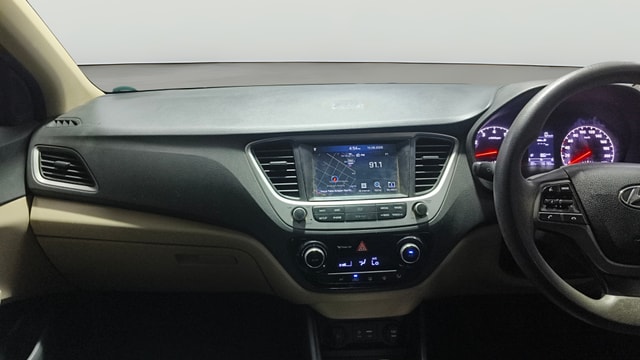 View Hyundai Verna Image 18 Used Hyundai Verna Image 18
