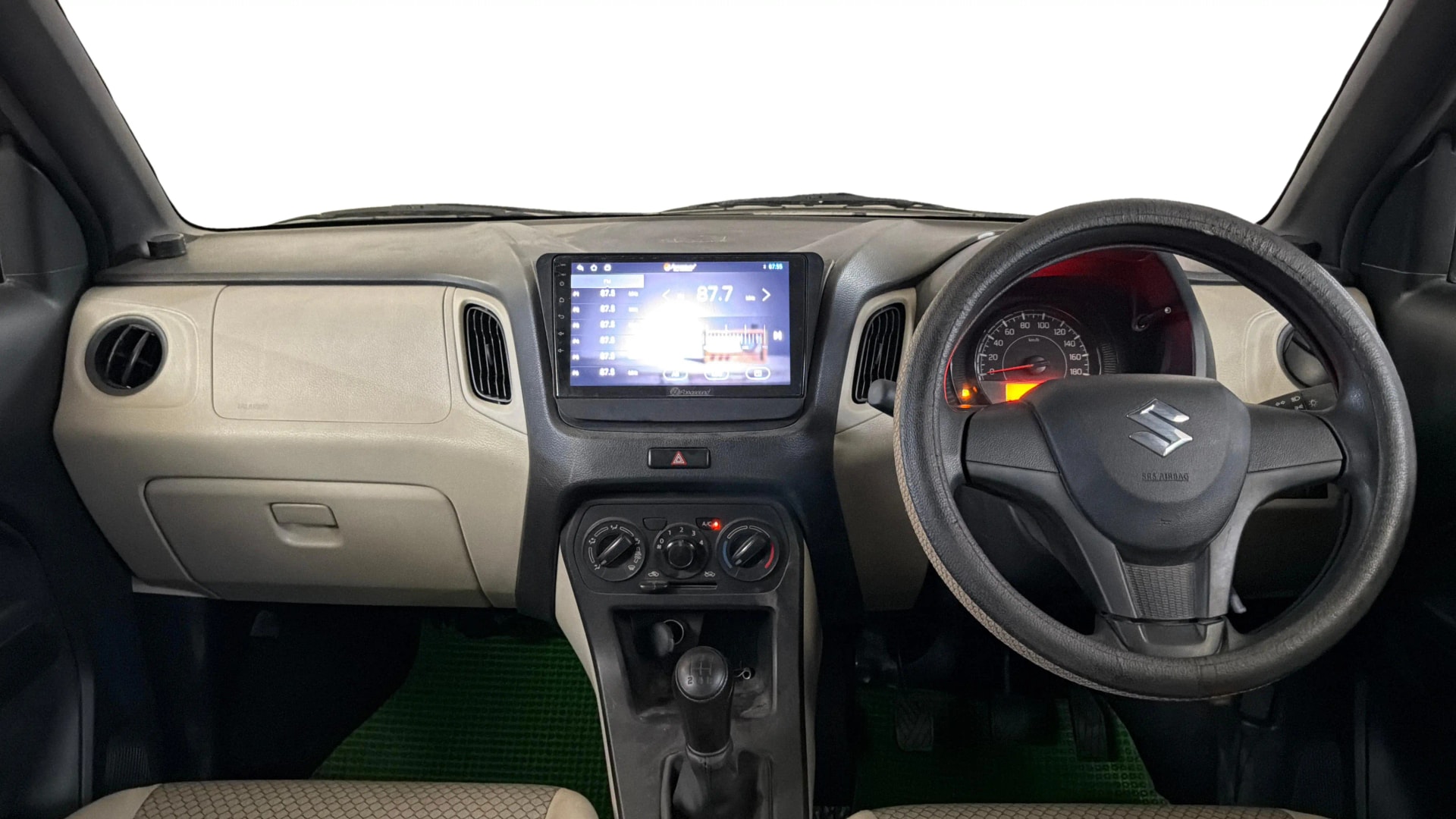 View 2023 Maruti Suzuki 1000 Base Variant Image 15 Used 2023 Maruti Suzuki 1000 Base Variant Image 15