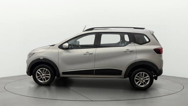View Renault Triber Image 5 Used Renault Triber Image 5