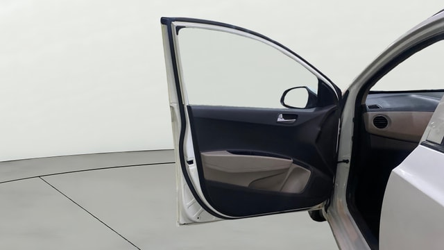 View Hyundai Grand i10 Image 36 Used Hyundai Grand i10 Image 36